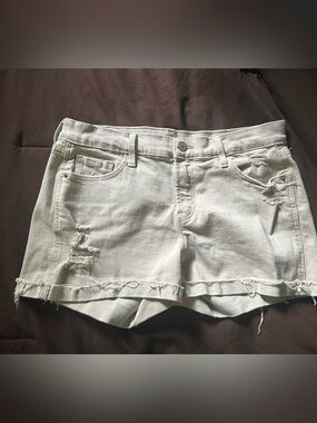 Distressed wash cream boyfriend mid rise Denim Shorts